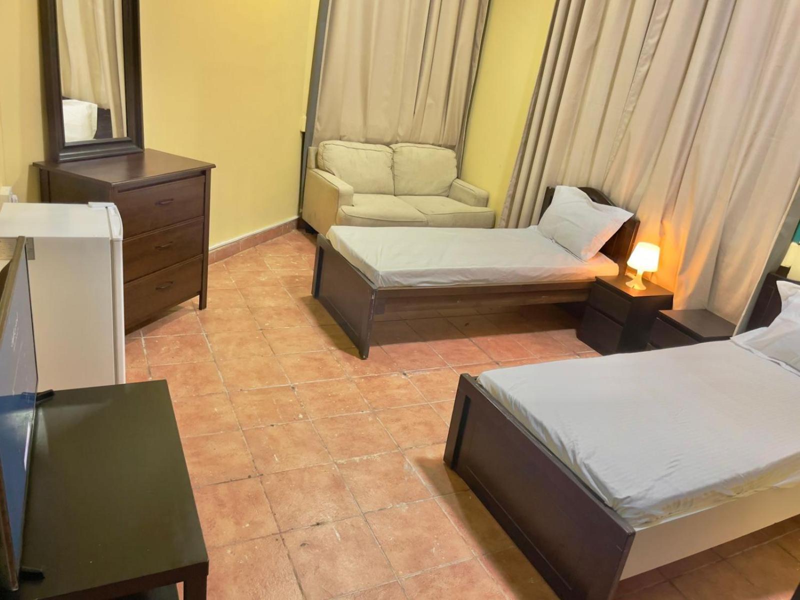 Big Rooms For ' Girls ' Only At Dubai, Marina Exterior photo